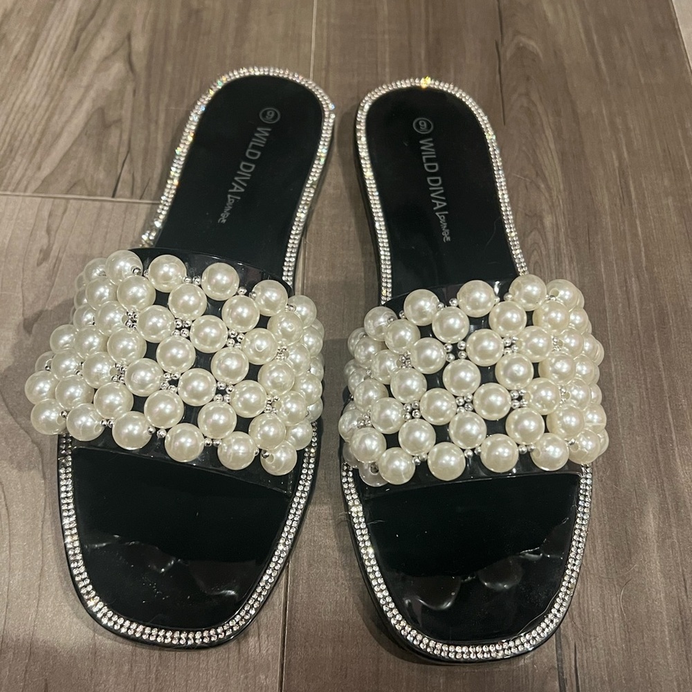 Wild Diva Black Sandals with Pearl Embellishments